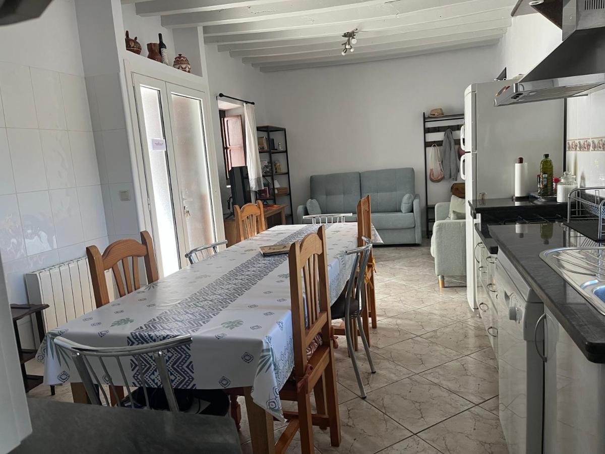 Maison De Village - Casa Manolo Y Jeannette Cartajima ภายนอก รูปภาพ